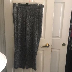 Black & Grey Soft Sweatpants!